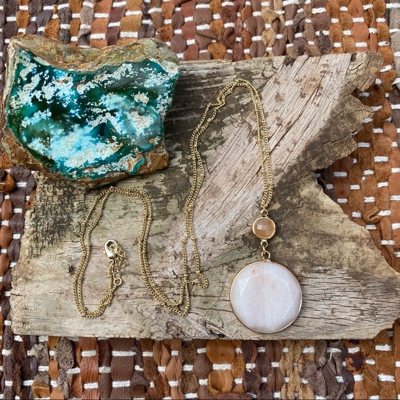 Heartsong Pendant Rose Quartz Necklace - Picture 2 of 3